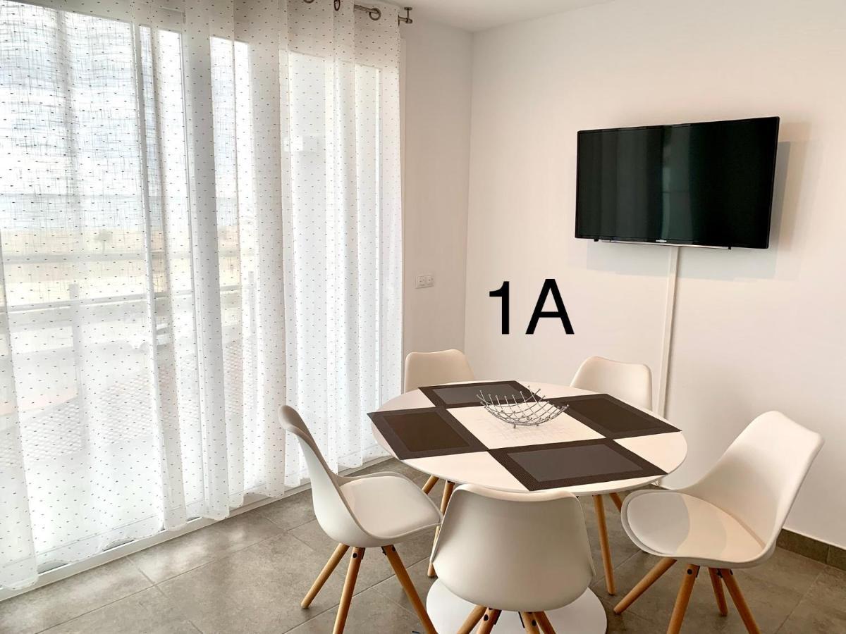 Edifici Valeria Apartment Empuriabrava Exterior photo