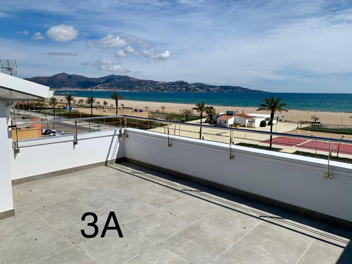 Edifici Valeria Apartment Empuriabrava Exterior photo