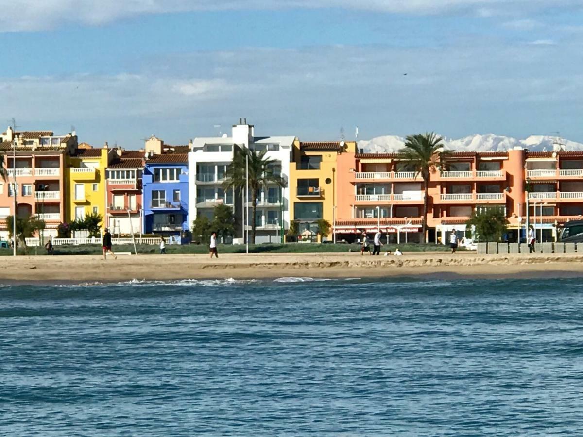 Edifici Valeria Apartment Empuriabrava Exterior photo