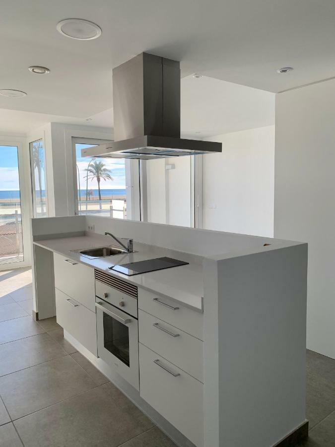 Edifici Valeria Apartment Empuriabrava Exterior photo