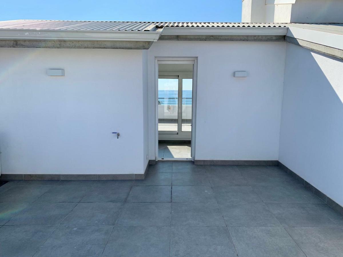 Edifici Valeria Apartment Empuriabrava Exterior photo